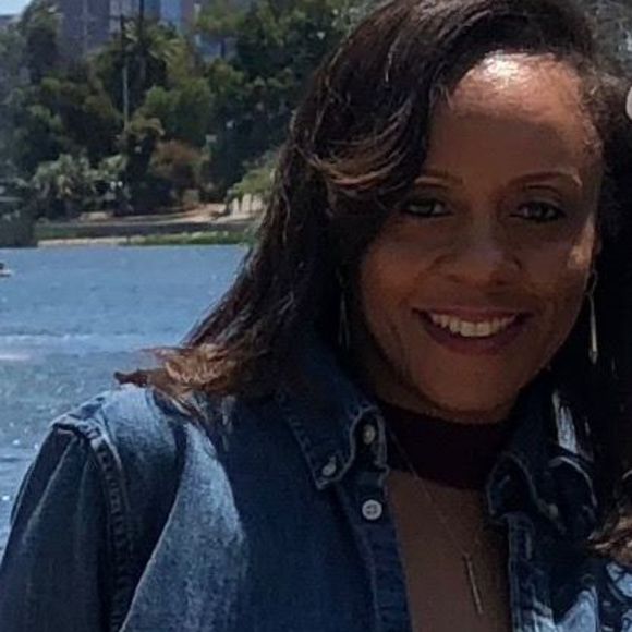 Meet your Posher, Tiphanie - Picture 1 of 1